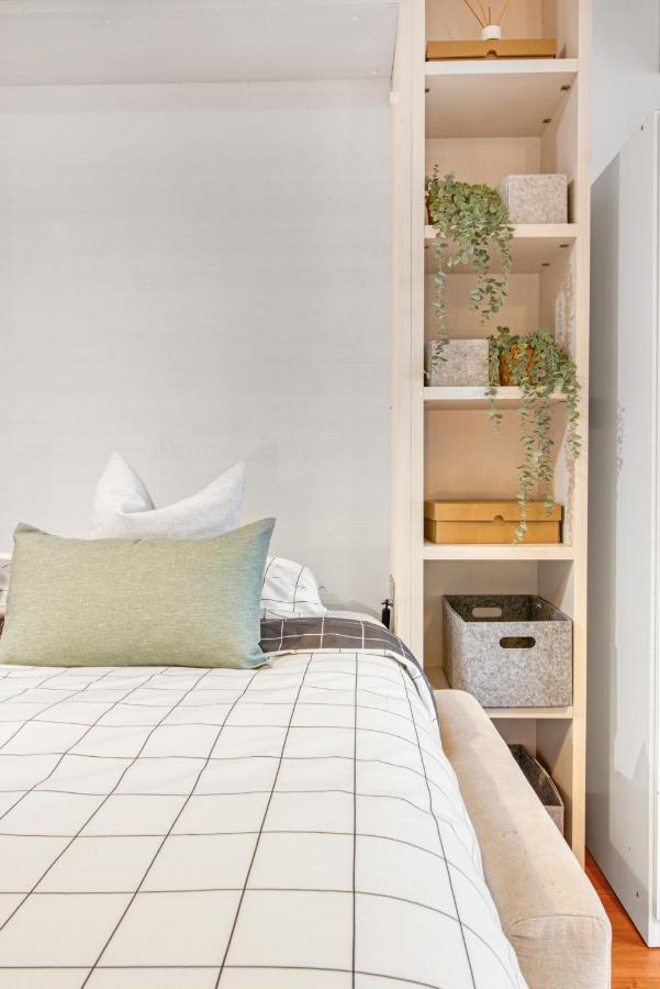 Cozy Penthouse, 20 Min To Downtown, Alcala Norte Madrid Esterno foto